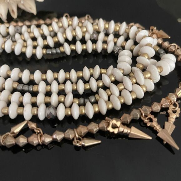 Plunder beaded necklace - Picture 4 of 5